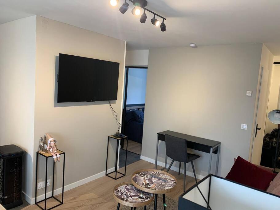 Vannes Plage Et Port - T2 Cosy Avec Terrasse Et Parking Bagian luar foto